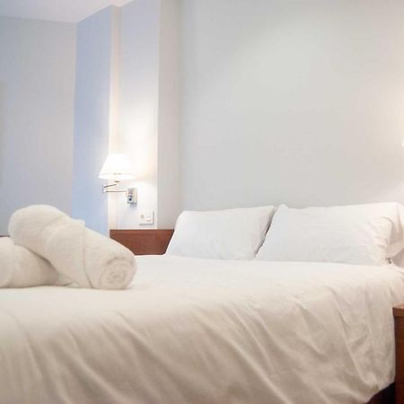 Apartamentos Dr28 A 250 M De La Playa ฟูเอนฮิโรลา ภายนอก รูปภาพ