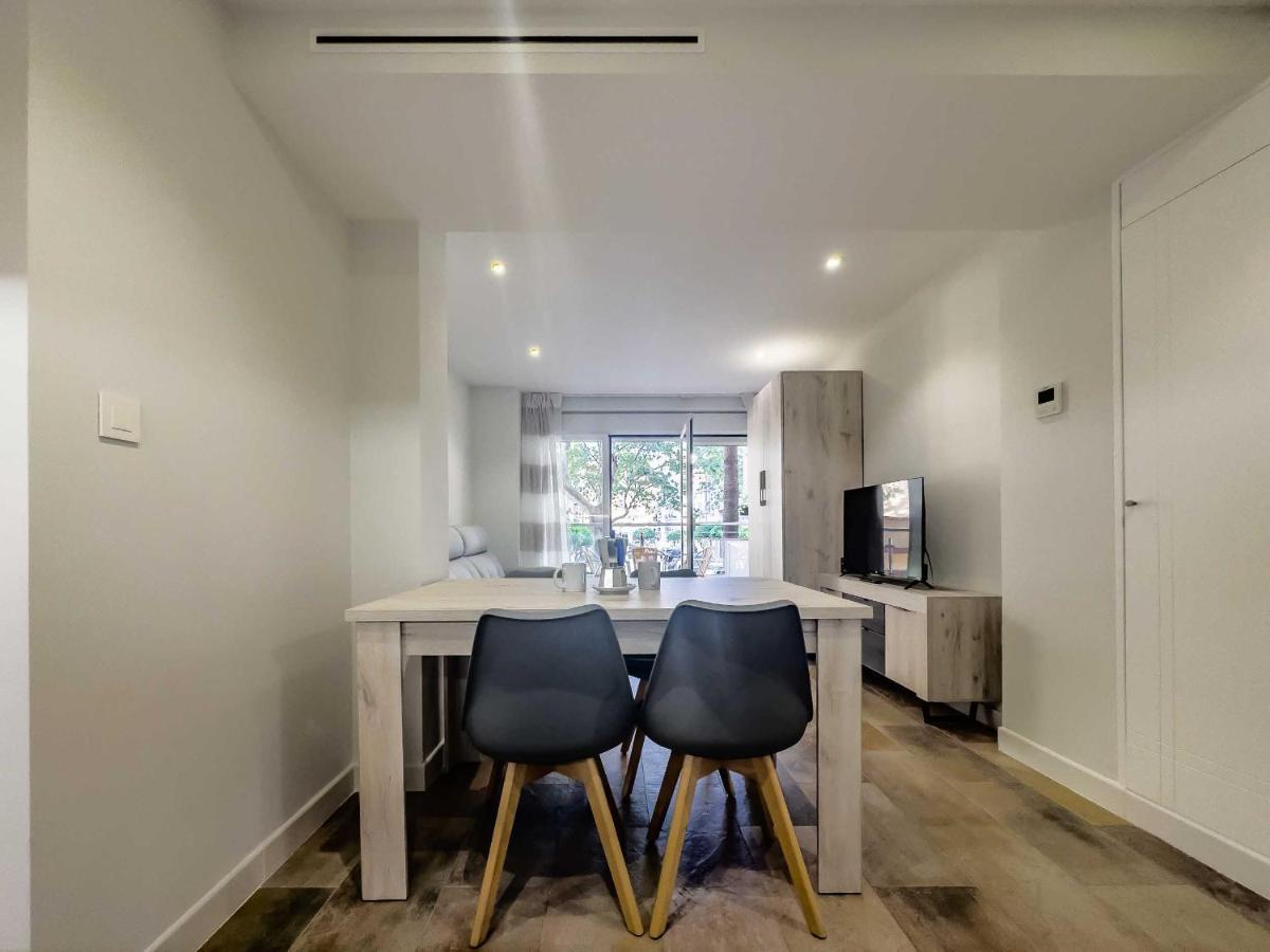 Apartamentos Dr28 A 250 M De La Playa ฟูเอนฮิโรลา ภายนอก รูปภาพ