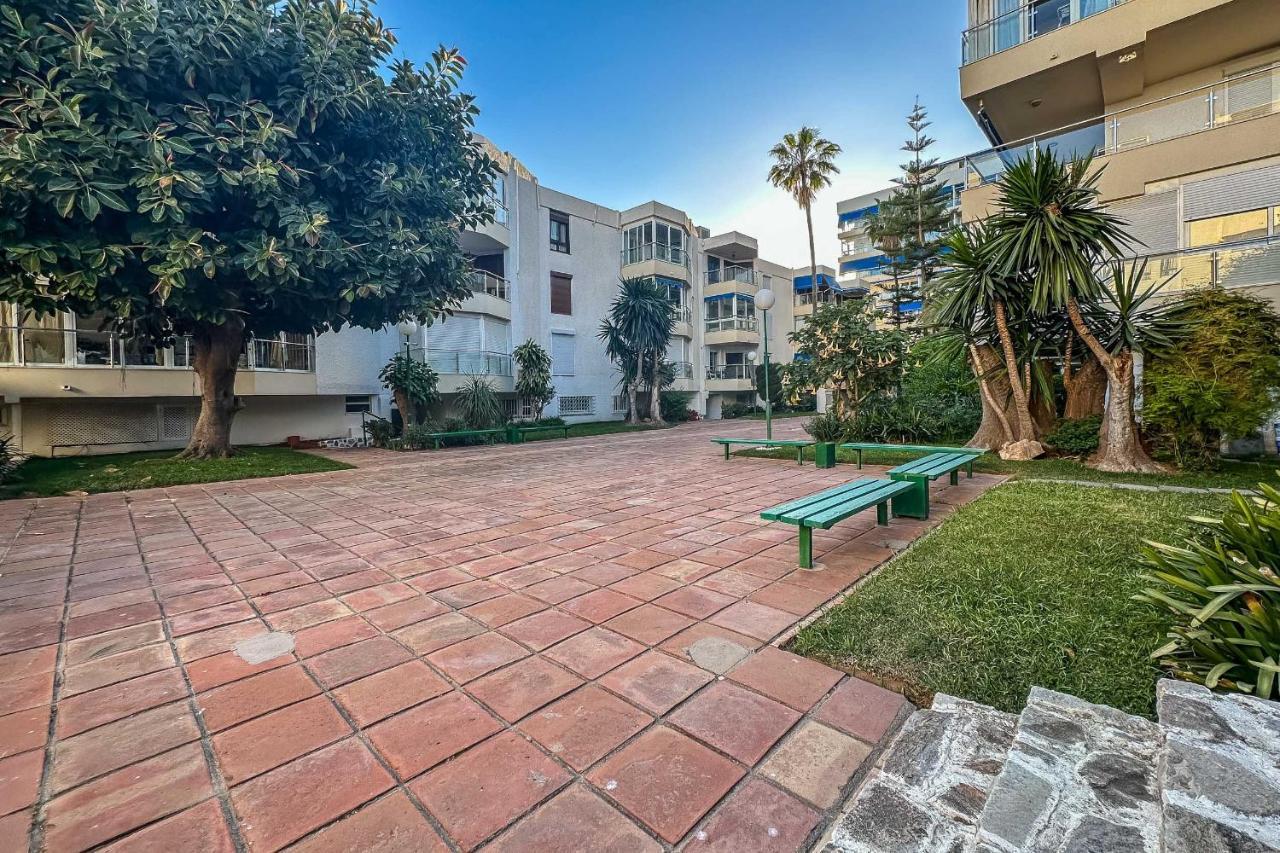 Apartamentos Dr28 A 250 M De La Playa ฟูเอนฮิโรลา ภายนอก รูปภาพ